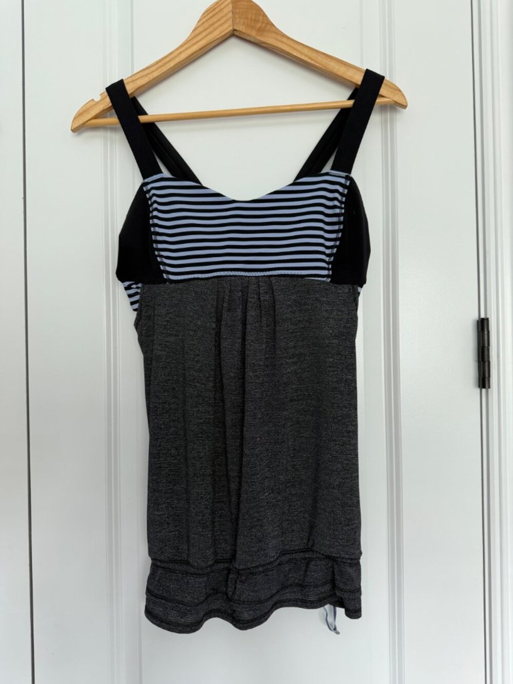 LULULEMON Sports Bra Tank Top - Gray/Black/Purple - Women's 8